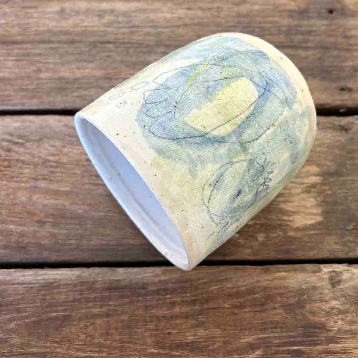 Malerisk krus, keramikk 10.5 cm (S03)