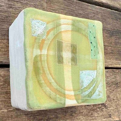 Kunstkloss, skulptur vegg ca 9x9x4.5 (U-626)