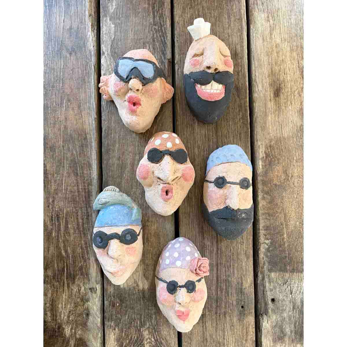 Fjasefjes, skulptur vegg, keramikk ca 9-13 cm (426)