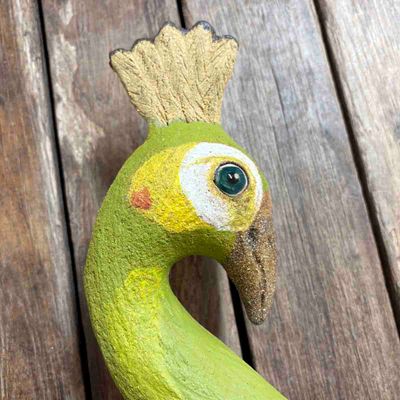 Påfugl, skulptur vegg 37 cm (lysegrønn)