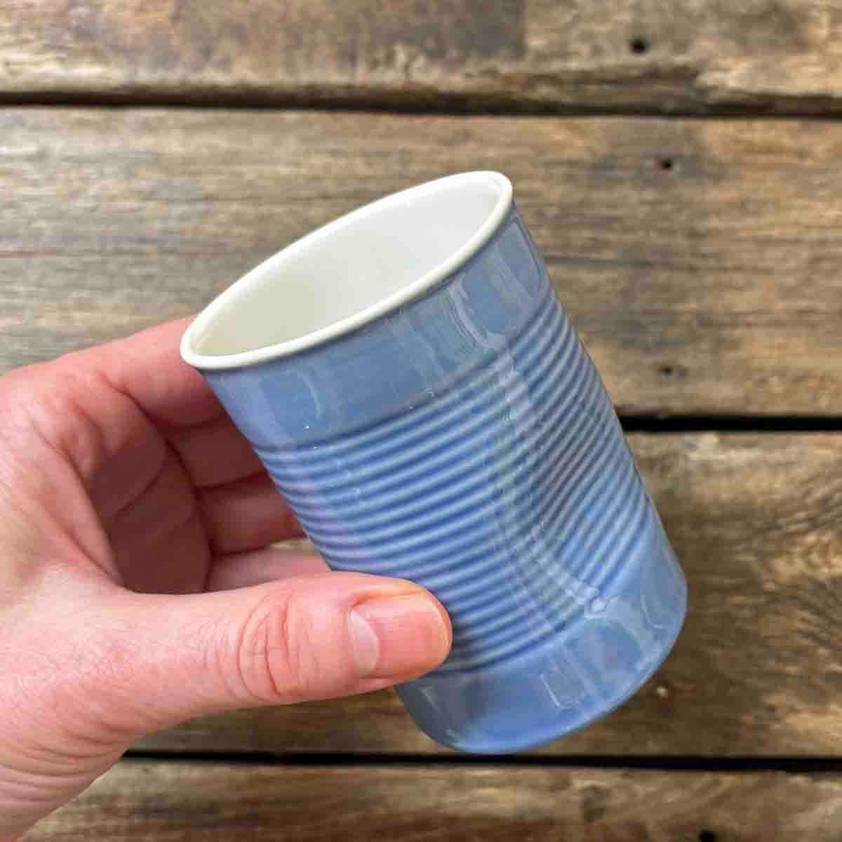 Dårlig dag, krus porselen 10 cm (blå)